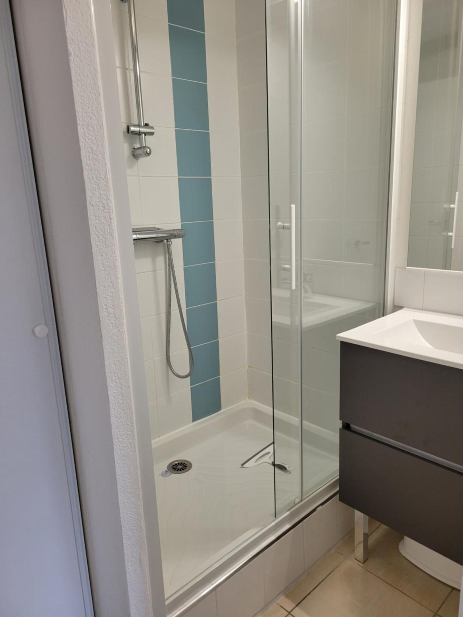 Appartement Dans Residence Avec Piscine لا لوند-ليه-مور المظهر الخارجي الصورة